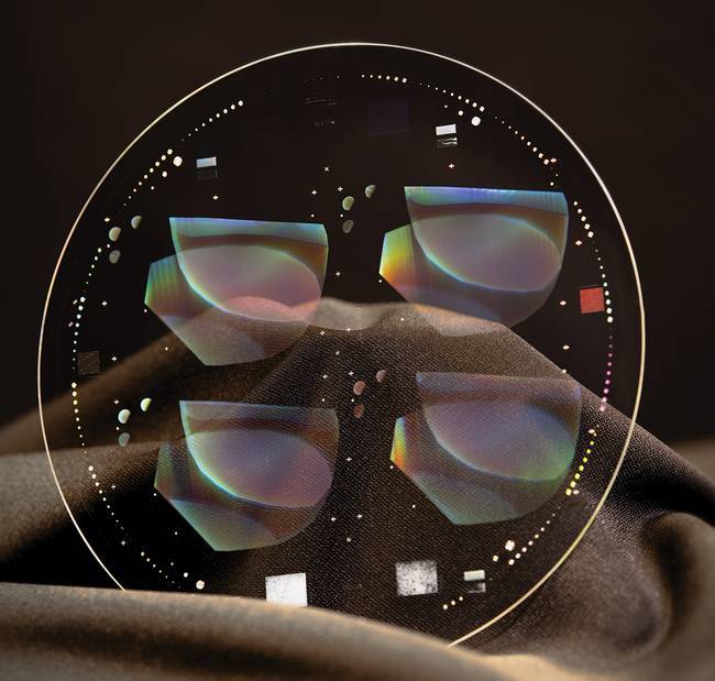 Últimos blogs da empresa sobre Carbono de silício: um material chave para gerenciamento térmico e design leve em óculos AR