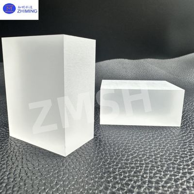 comprar Bloco de safira 40×24×52 Al2O3 99,999% Transmissão≥80% Precisão de corte Fabricação em linha